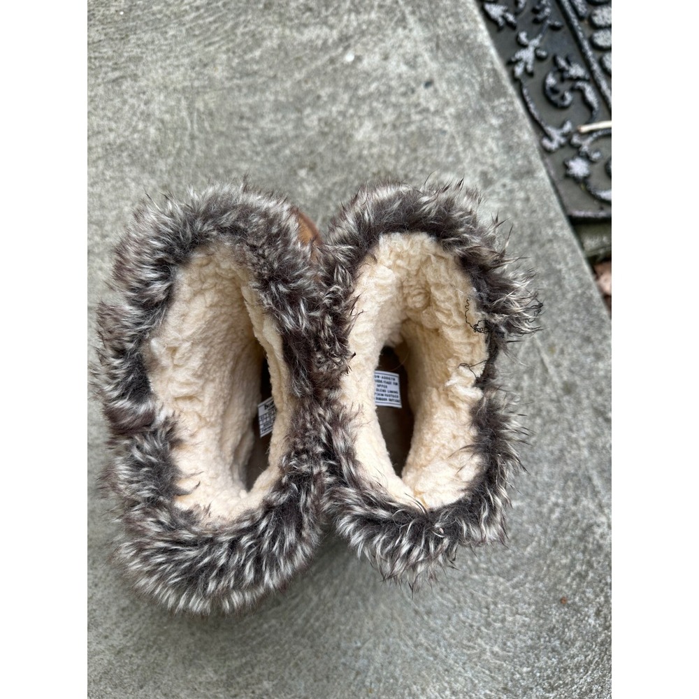Bearpaw Suede Brown Boots Faux Fur Trim Winter Ankle Booties US 7 - Picture 4 of 9